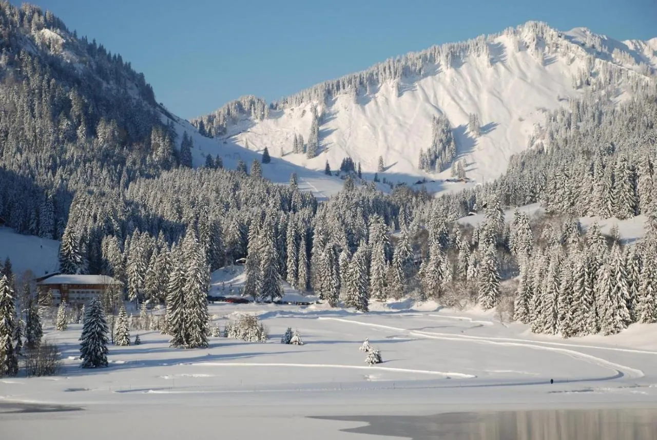 Blsv Sportcamp Mitten Im Wander- Und Rad-Paradies Schliersee 0*,